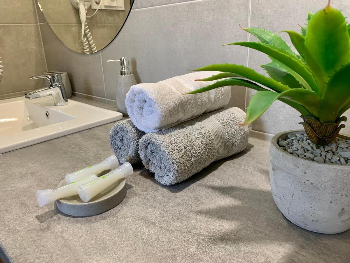 Goodmood Apartment Ντέμπρετσεν Εξωτερικό φωτογραφία